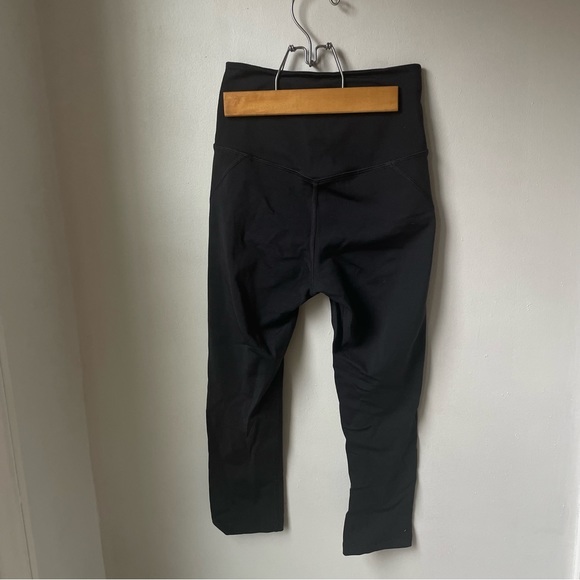 Girlfriend Collective crop pants - Picture 2 of 7